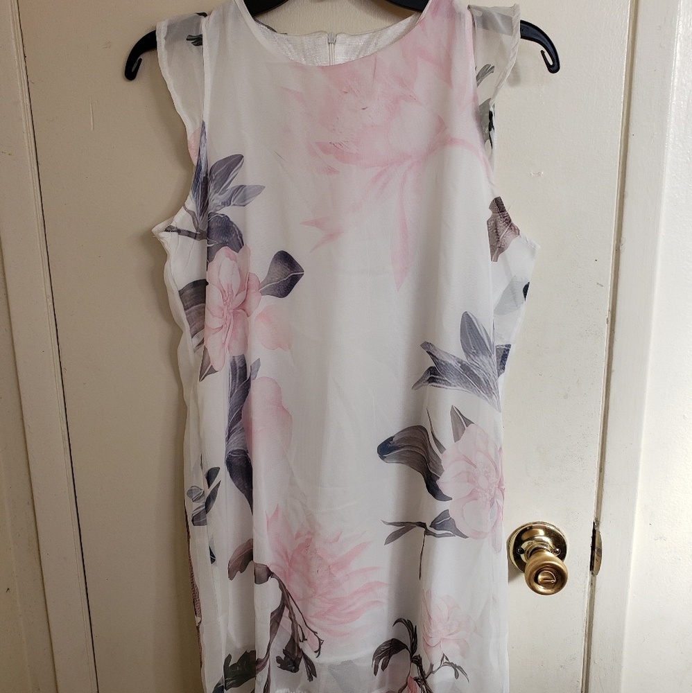 Floral mini dress